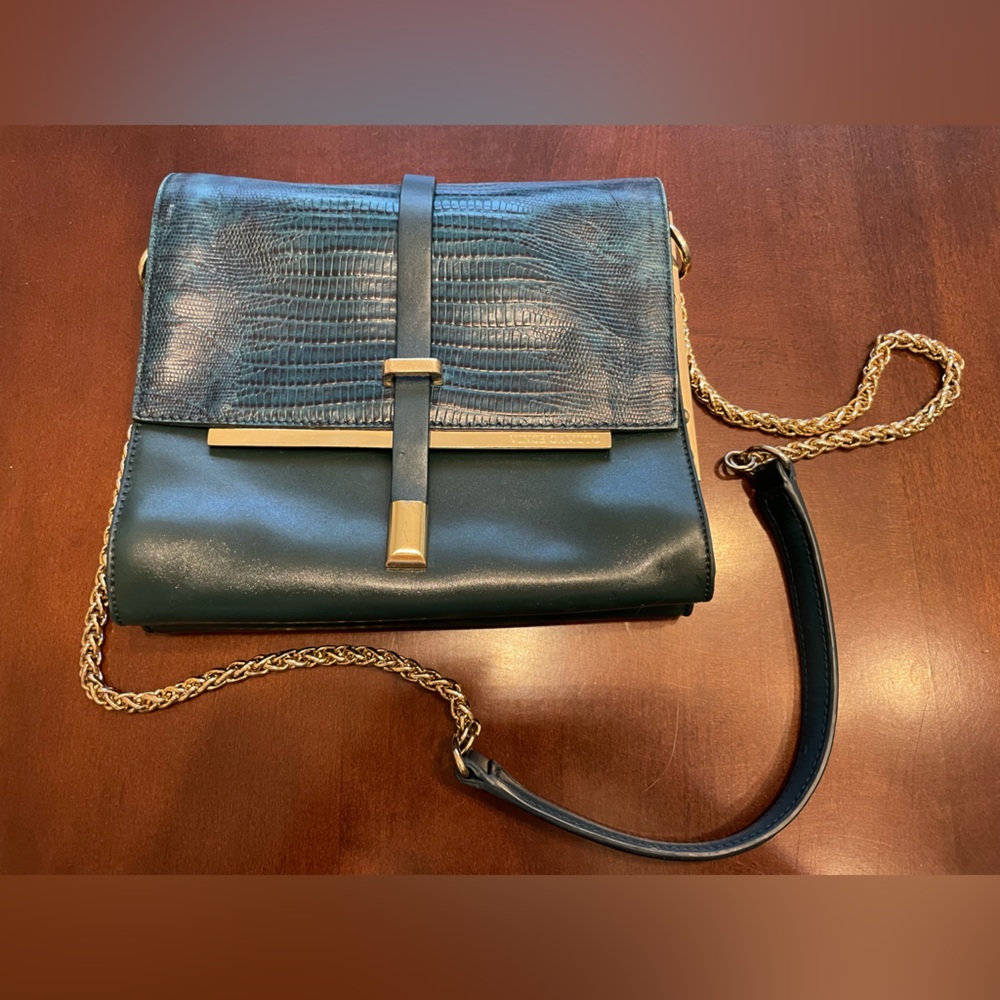 Teal Vince Camuto purse - camera body style
